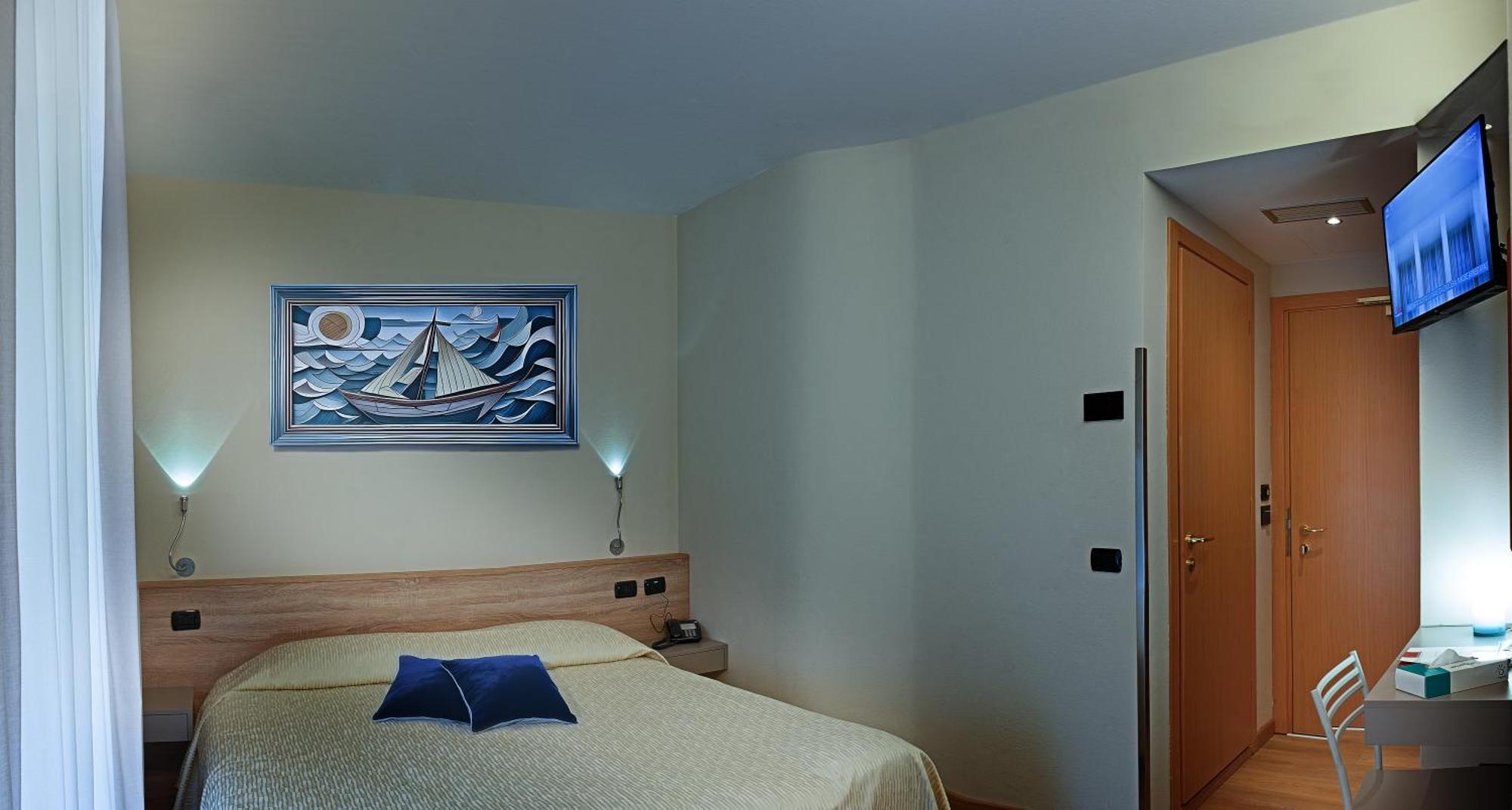 Hotel Savoia Lignano Sabbiadoro Exterior photo